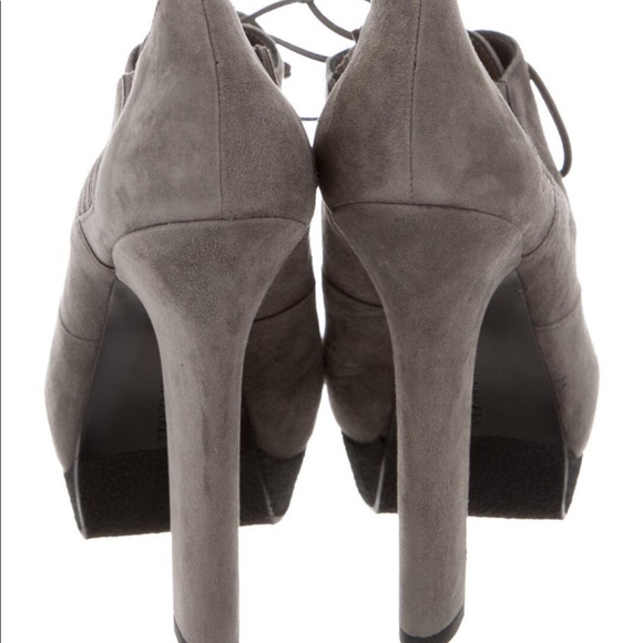 NEW! Bottega Veneta Suede Lace Up Booties Gray NWB - Picture 4 of 7